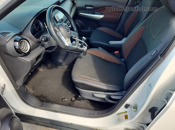 3N1CP5DV2LL531674 2020 NISSAN KICKS White წინა სალონის ხედი