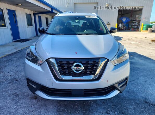 3N1CP5DV2LL553318 2020 NISSAN KICKS Silver Դիմացի տեսք
