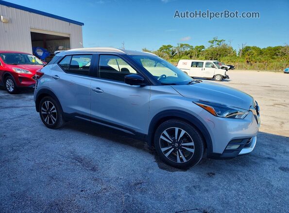 3N1CP5DV2LL553318 2020 NISSAN KICKS Silver Առջևի աջ