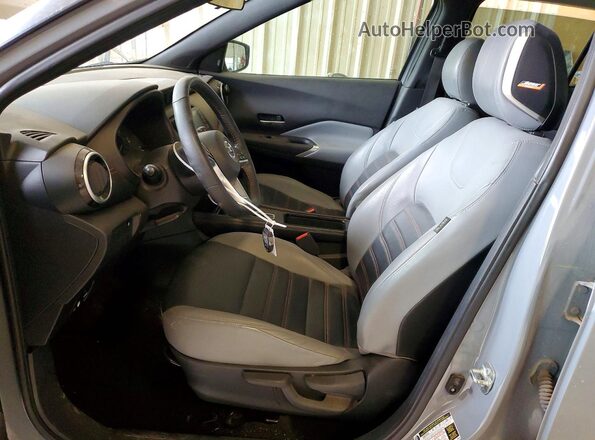 3N1CP5DV2ML492795 2021 NISSAN KICKS Gray Вид салону спереду