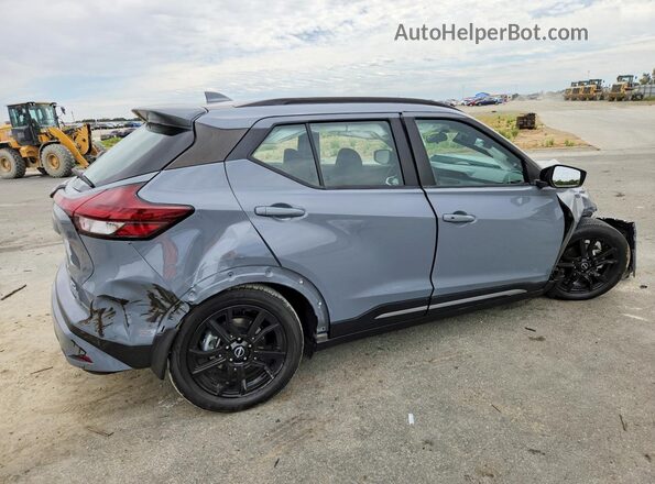 3N1CP5DV2PL489383 2023 NISSAN KICKS Серый Задняя правая четверть