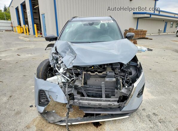 3N1CP5DV2PL489383 2023 NISSAN KICKS Серый Вид спереди