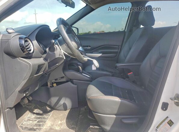 3N1CP5DV3LL545647 2020 NISSAN KICKS Белый Вид салона спереди