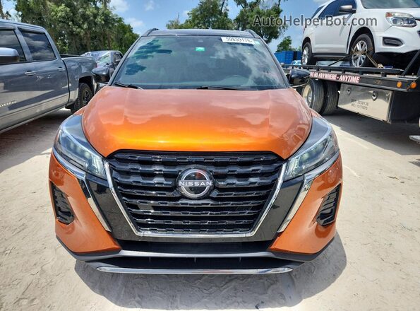 3N1CP5DV3PL525470 2023 NISSAN KICKS Orange Widok z przodu