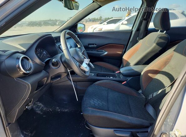 3N1CP5DV4ML490384 2021 NISSAN KICKS Silver Սալոնի դիմացի տեսք