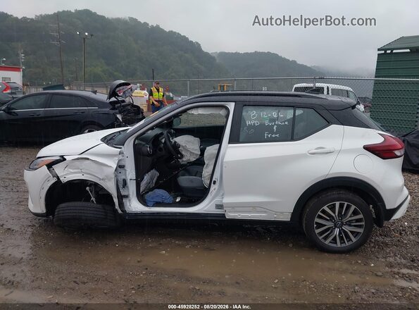 3N1CP5DV4PL523923 2023 NISSAN KICKS White Սալոնի 360 աստիճան տեսք