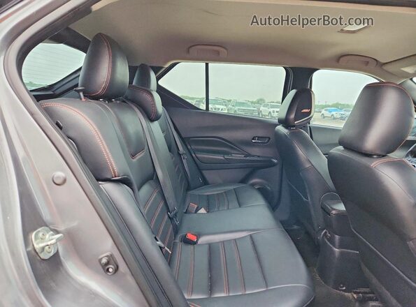 3N1CP5DV5LL578813 2020 NISSAN KICKS Gray Widok tylnych siedzeń