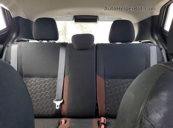 3N1CP5DV5RL472063 2024 NISSAN KICKS White Вид задніх сидінь