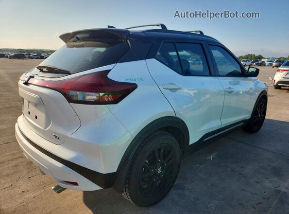 3N1CP5DV6ML553517 2021 NISSAN KICKS Белый Задняя правая четверть