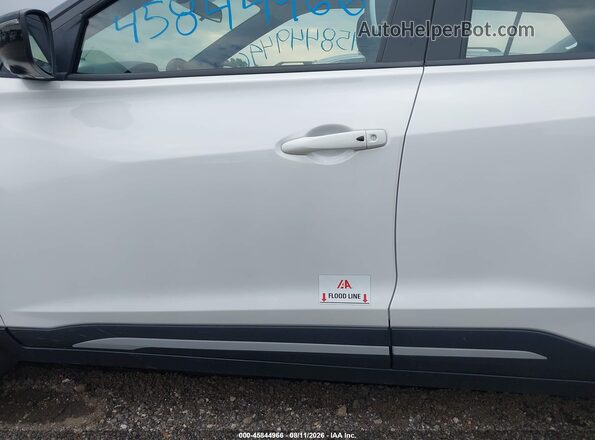 3N1CP5DV6PL571794 2023 NISSAN KICKS White Вид спереду