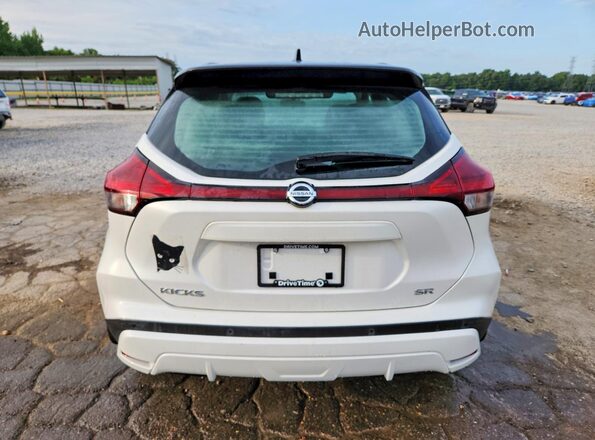 3N1CP5DV7ML533244 2021 NISSAN KICKS White უკანა ხედი