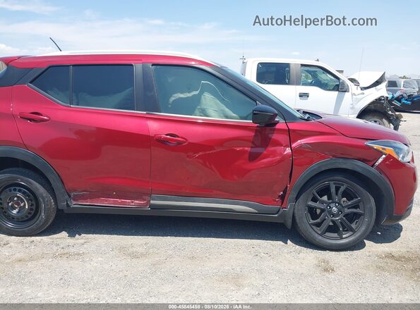 3N1CP5DV8LL564047 2020 NISSAN KICKS Maroon Front view