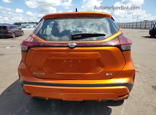 3N1CP5DV8NL479597 2022 NISSAN KICKS Оранжевый Вид сзади