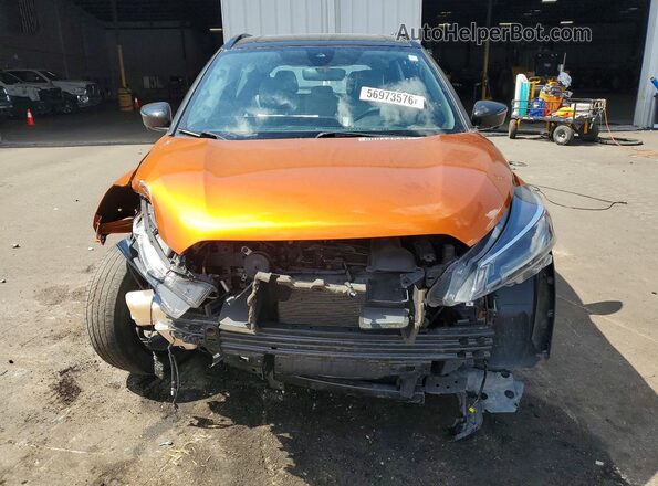 3N1CP5DV8NL479597 2022 NISSAN KICKS Оранжевый Вид спереди