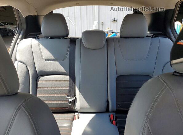 3N1CP5DV8NL479597 2022 NISSAN KICKS Оранжевый Вид задних сидений