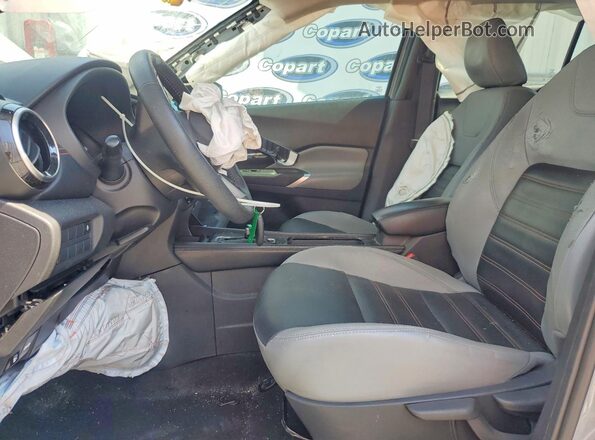3N1CP5DVXML521962 2021 NISSAN KICKS Серый Вид салона спереди