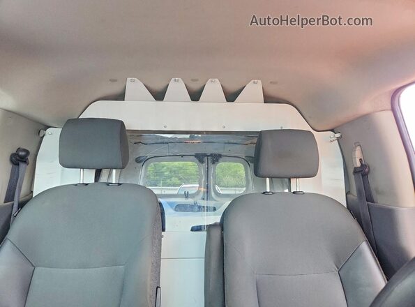 3N6CM0KN3HK720663 2017 NISSAN NV200 White Vista de los asientos traseros