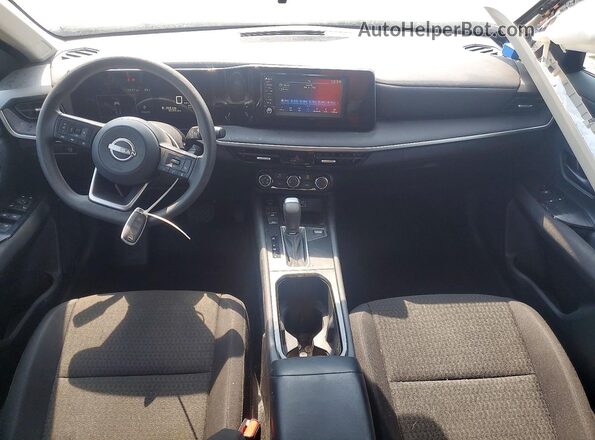 3N8AP6BA1SL324044 2025 NISSAN KICKS Gray წინა პანელის ხედი