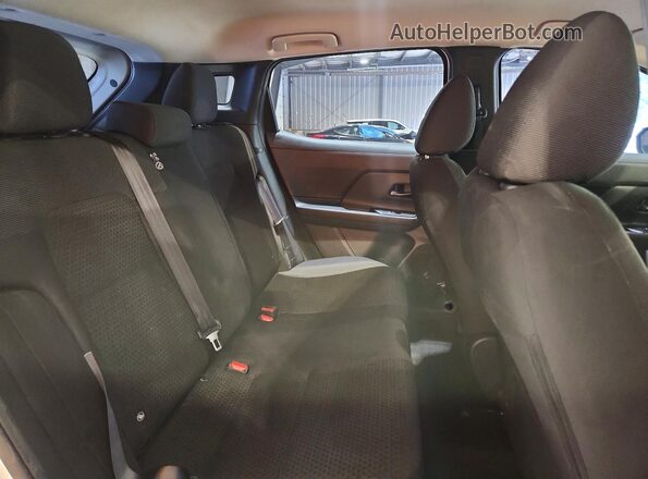 3N8AP6BA3SL361788 2025 NISSAN KICKS White უკანა სავარძლების ხედი