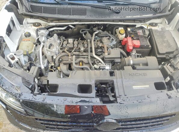 3N8AP6BB8SL315754 2025 NISSAN KICKS White Widok wnętrza z tyłu