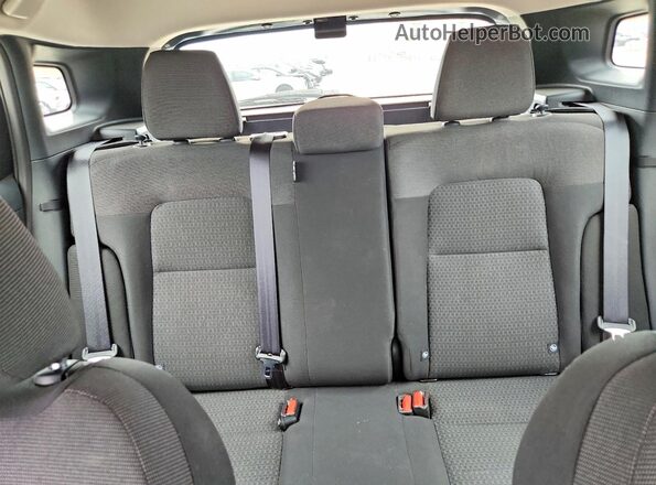 3N8AP6BB8SL319500 2025 NISSAN KICKS Gray Հետևի նստատեղերի տեսք