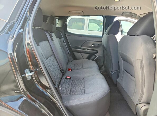 3N8AP6CA3SL424113 2025 NISSAN KICKS Black Widok wnętrza z tyłu