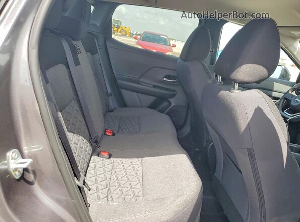 3N8AP6CA4SL329625 2025 NISSAN KICKS Gray Rear interior view