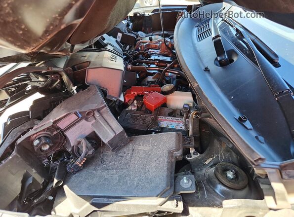 3N8AP6CA5SL319038 2025 NISSAN KICKS Черный Вид подкапотного пространства