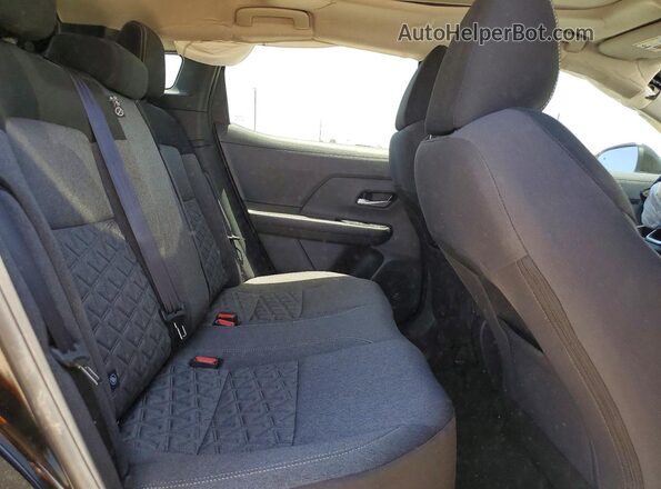 3N8AP6CA5SL365713 2025 NISSAN KICKS Black Հետևի նստատեղերի տեսք