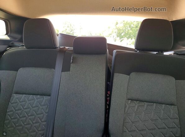 3N8AP6CA5SL397433 2025 NISSAN KICKS Gray Widok tylnych siedzeń