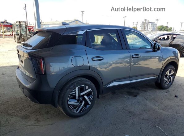 3N8AP6CAXSL381941 2025 NISSAN KICKS Серебряный Задняя правая четверть