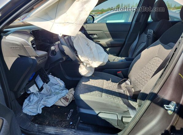 3N8AP6CB1SL316498 2025 NISSAN KICKS Gray Vista interior delantera