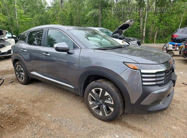 3N8AP6CB1SL421106 2025 NISSAN KICKS Gray Przód prawy