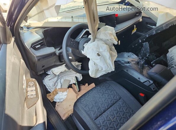 3N8AP6CB1TL414108 2026 NISSAN KICKS Синий Вид панели приборов