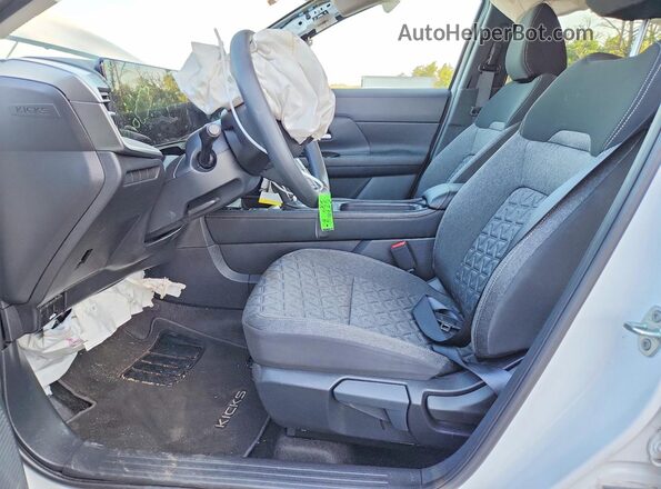 3N8AP6CB4SL331920 2025 NISSAN KICKS White Սալոնի դիմացի տեսք