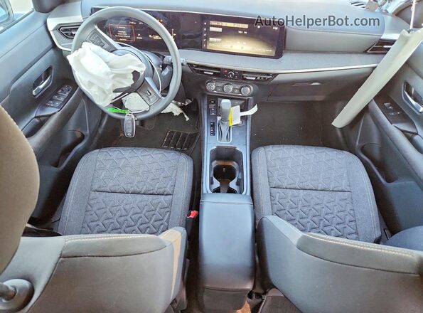 3N8AP6CB4SL331920 2025 NISSAN KICKS White Առջևի վահանակի տեսք