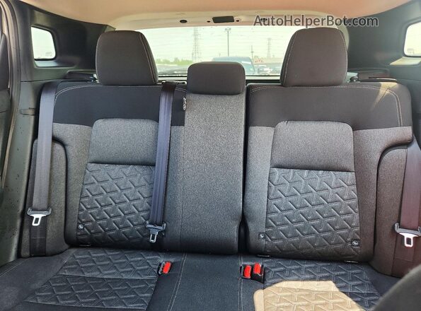 3N8AP6CB5SL442900 2025 NISSAN KICKS White უკანა სავარძლების ხედი