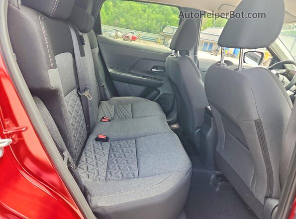 3N8AP6CB5TL304484 2026 NISSAN KICKS Red Vista interior trasera