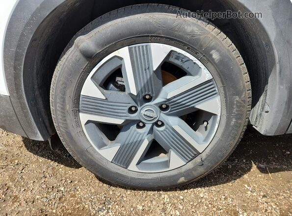 3N8AP6CB5TL374115 2026 NISSAN KICKS White 