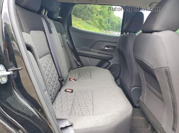 3N8AP6CB6SL369567 2025 NISSAN KICKS Black Вид задньої частини салону