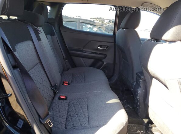 3N8AP6CB7SL410420 2025 NISSAN KICKS Black Սալոնի հետևի տեսք
