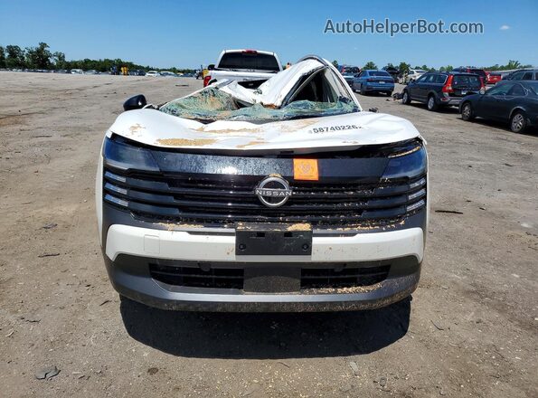 3N8AP6CB7TL409818 2026 NISSAN KICKS White Вид спереду