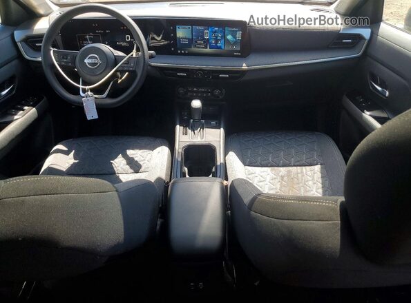 3N8AP6CB9TL333390 2026 NISSAN KICKS Blue Առջևի վահանակի տեսք