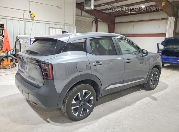 3N8AP6CB9TL388468 2026 NISSAN KICKS Серый Задняя правая четверть