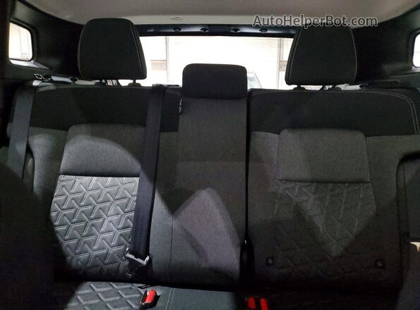 3N8AP6CB9TL388468 2026 NISSAN KICKS Серый Вид задних сидений