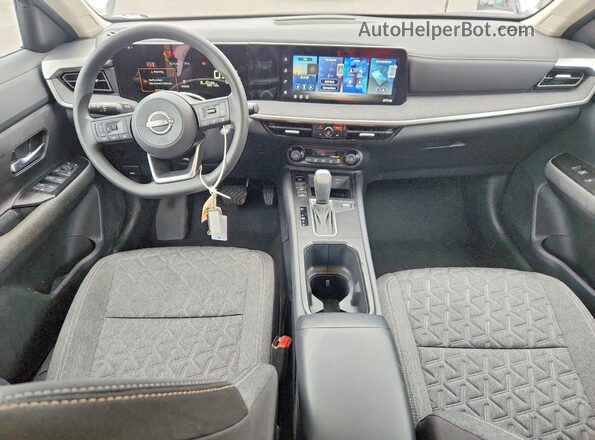 3N8AP6CB9TL401008 2026 NISSAN KICKS White Առջևի վահանակի տեսք