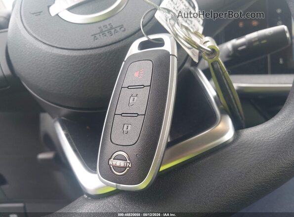 3N8AP6CBXSL304320 2025 NISSAN KICKS Белый Вид панели приборов