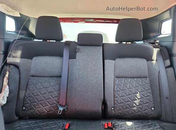 3N8AP6CBXSL330321 2025 NISSAN KICKS Бордовый Вид задних сидений