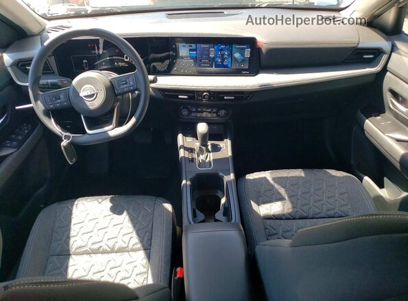 3N8AP6CBXTL308501 2026 NISSAN KICKS White Widok deski rozdzielczej