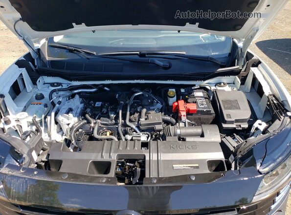 3N8AP6CBXTL308501 2026 NISSAN KICKS White Widok wnętrza z tyłu